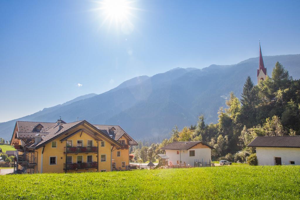 Hotel Tolderhof Innichen Exterior foto