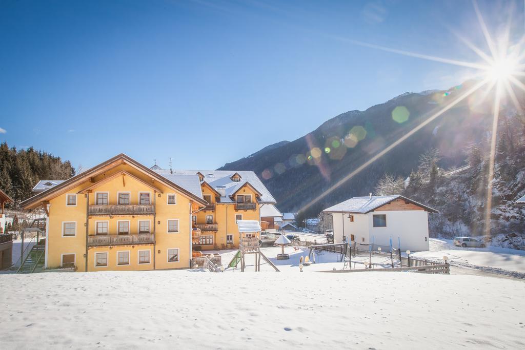 Hotel Tolderhof Innichen Exterior foto